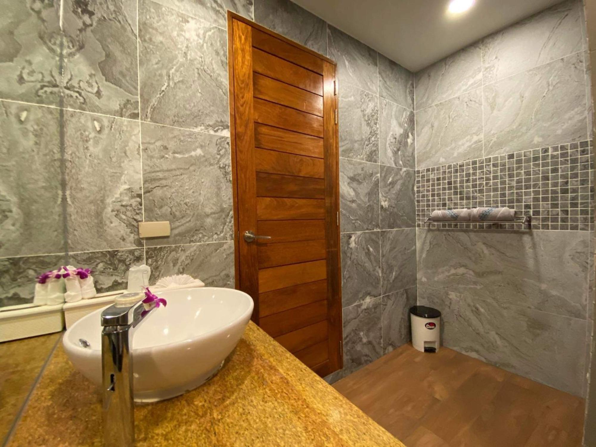 Twin Villas Seaview Kata מראה חיצוני תמונה